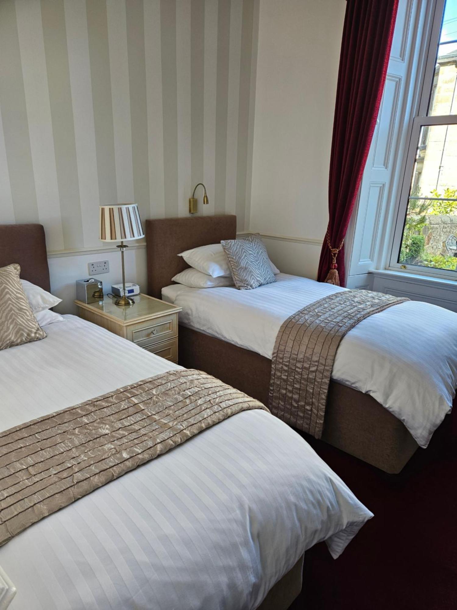 אדינבורו Highfield Guest House מראה חיצוני תמונה