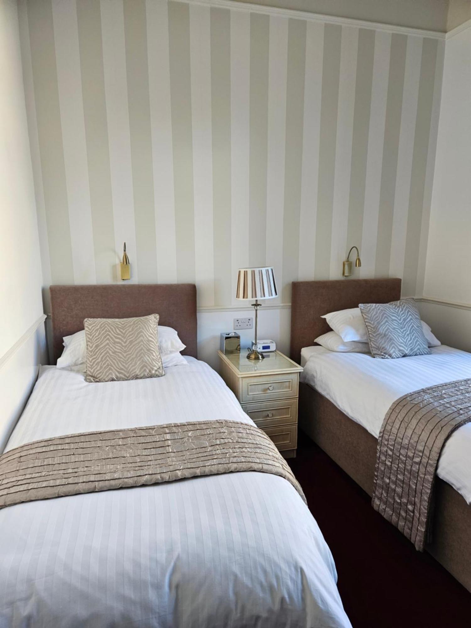 אדינבורו Highfield Guest House מראה חיצוני תמונה