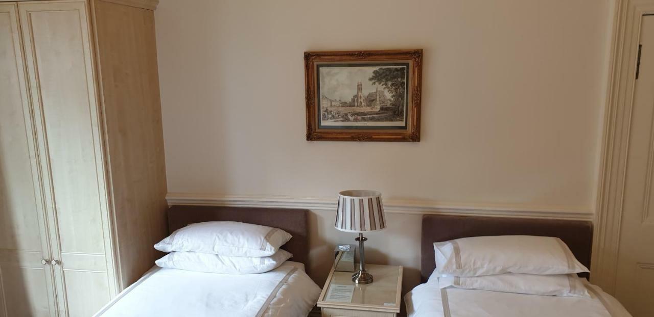 אדינבורו Highfield Guest House מראה חיצוני תמונה